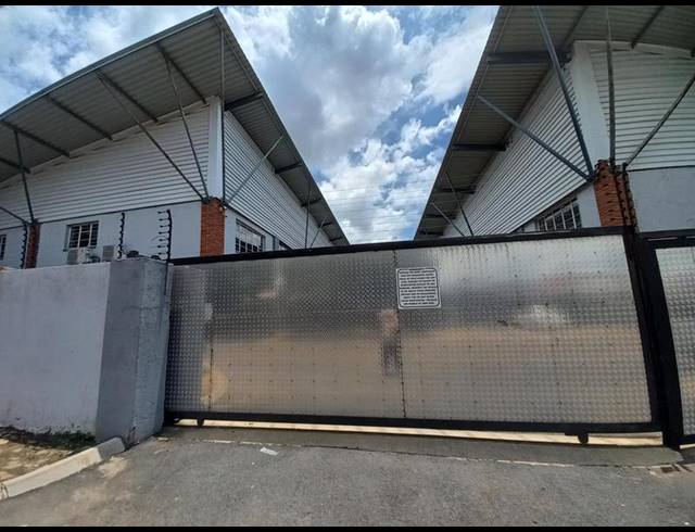 INDUSTRIAL PROPERTY TO RENT IN SILVERTON